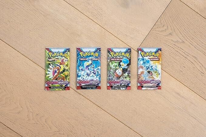 Scarlatto e Violetto Busta 10 Carte ITA (Immagine Random)