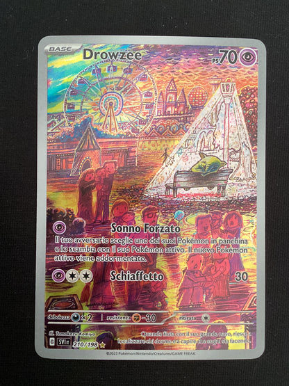210-198 Drowzee Illustrazione Rara SVI Scarlatto e Violetto ITA NM