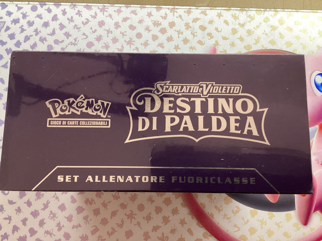 Pokémon Set Allenatore Fuoriclasse Destino di Paldea ITA