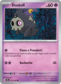 Scansione di riferimento di Duskull 018/064, Segreto Fiabesco in italiano; finitura Reverse non rappresentata